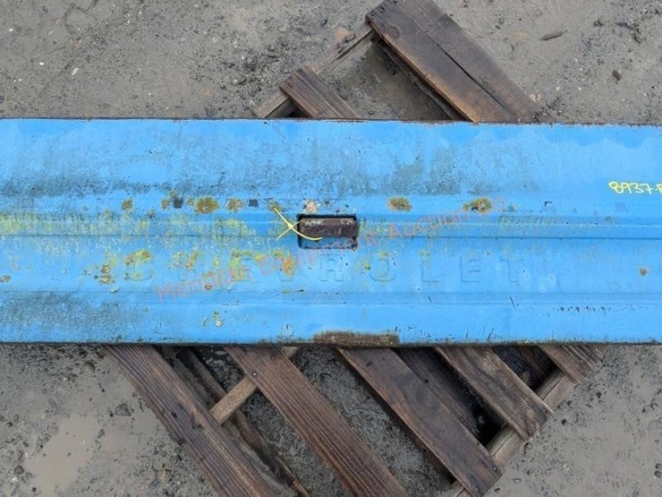 chevrolet-2500-image-1