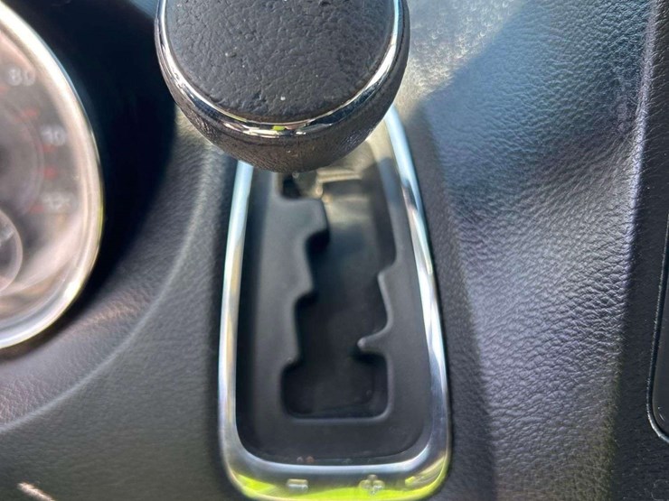 2013-ford-escape-image-17