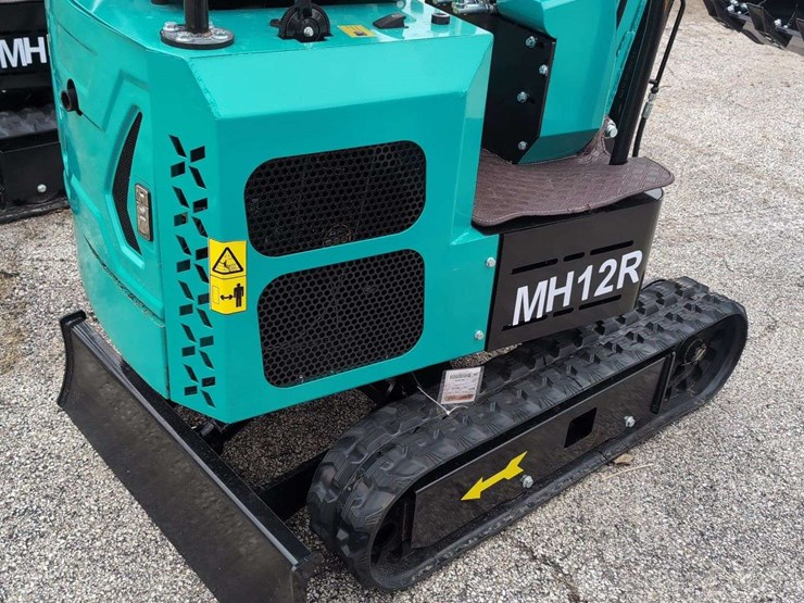 cfg-industrial-mini-excavator---mh12r---green-image-7