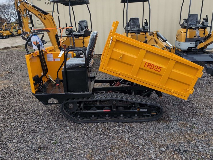 idr25-crawler-dumper-with-seat---13.5-hp-briggs-and-stratton-image-1