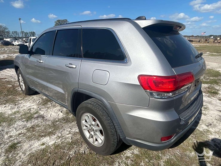 2019-jeep-grand-cherokee-image-4