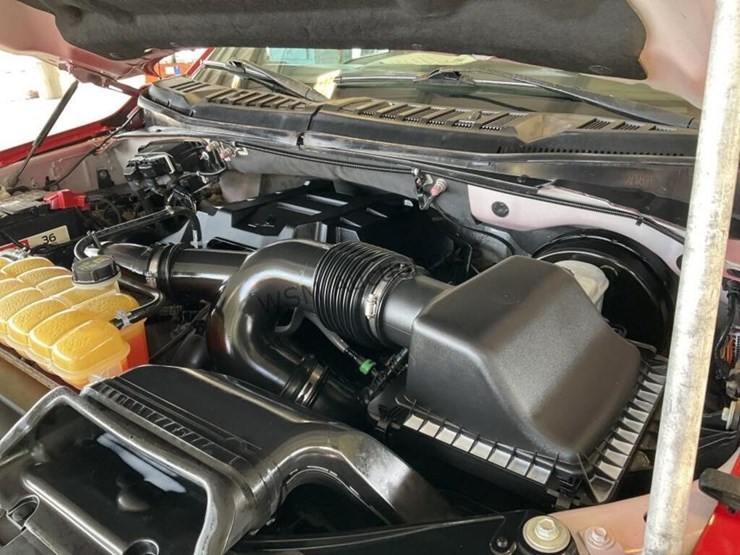 2017-ford-f150-image-11