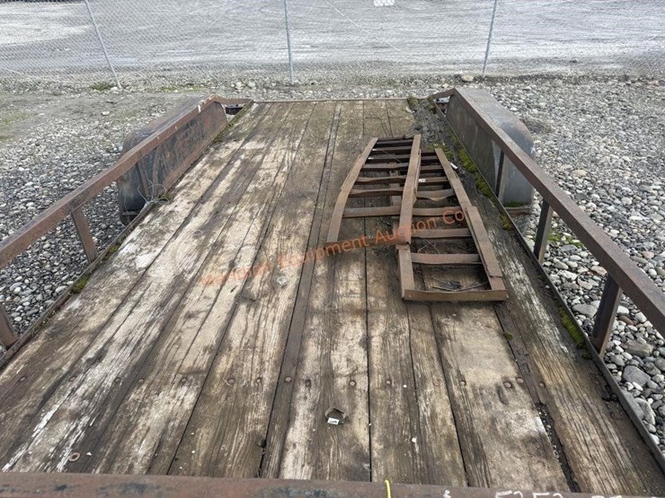 1992-16'-t/a-utility-trailer-image-16