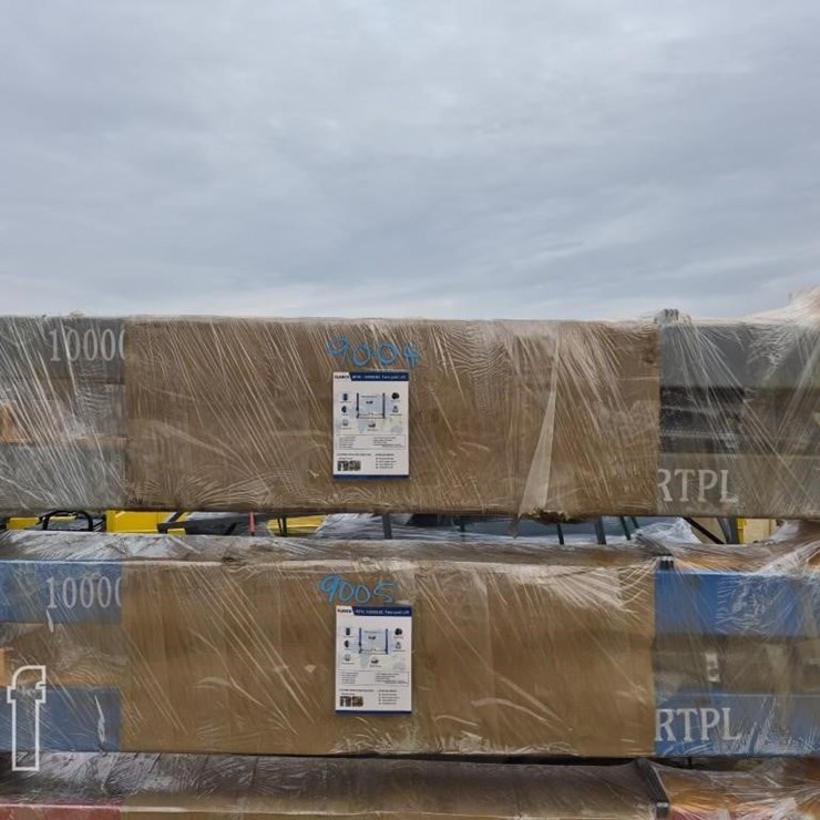 IRLANCH TWO-POST 10,000LB LIFT HOIST