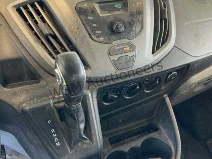 2018-ford-transit-image-19