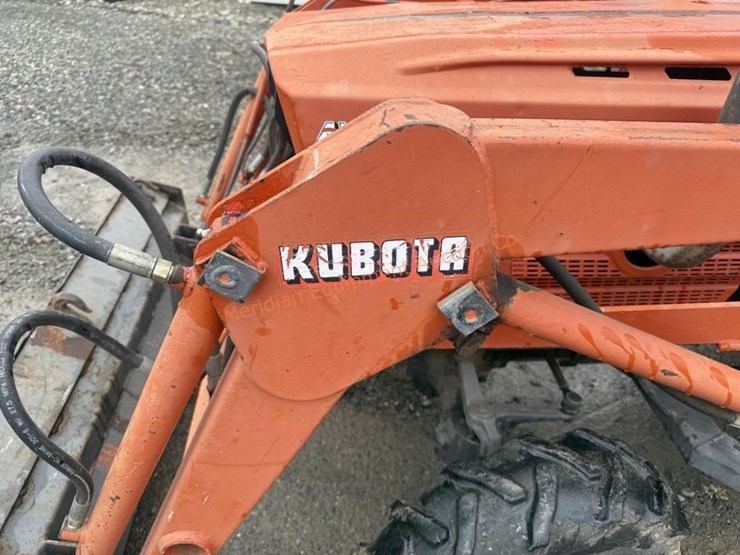 kubota-b7200-image-14