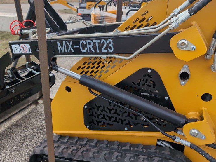 agt-mini-skid-steer-loader-mx-crt23-image-3