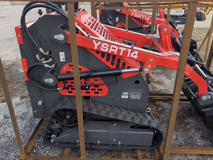 agt-mini-skid-steer-loader---ysrt14---red-image-2