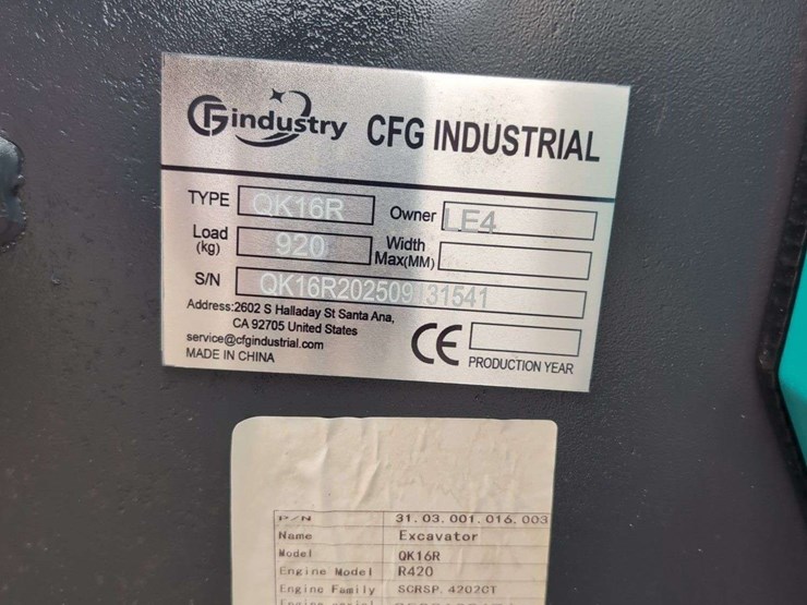 cfg-industrial-mini-excavator---qk16r---green-image-10