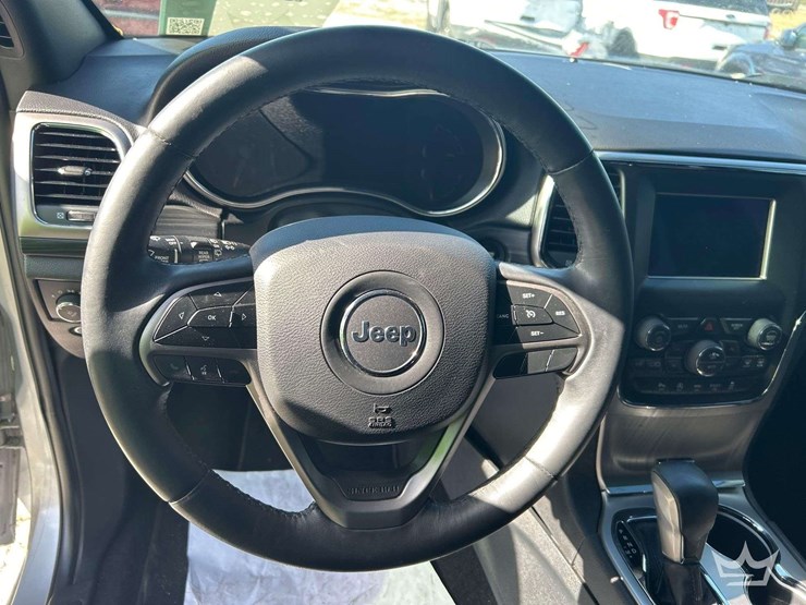 2019-jeep-grand-cherokee-image-9