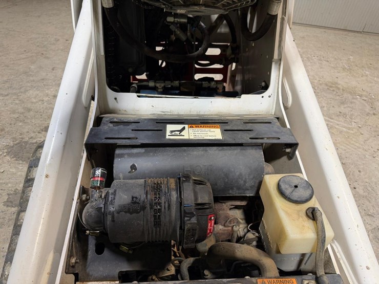bobcat-mt85-image-14