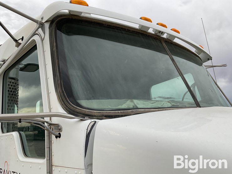 2008-kenworth-t800-image-13