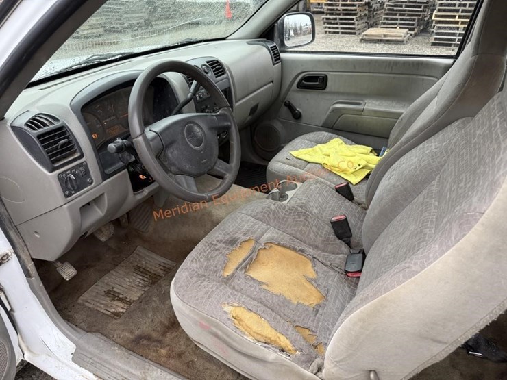 2004-chevrolet-colorado-image-14