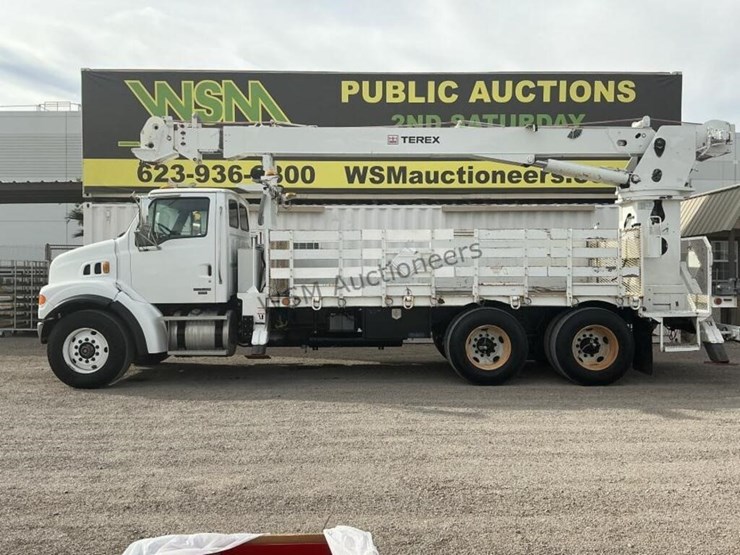 2007-sterling-l7500-image-1