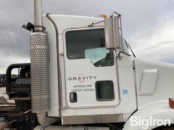 2007-kenworth-t800-image-11