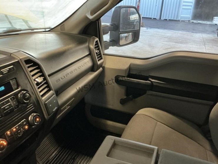 2017-ford-f250-image-19