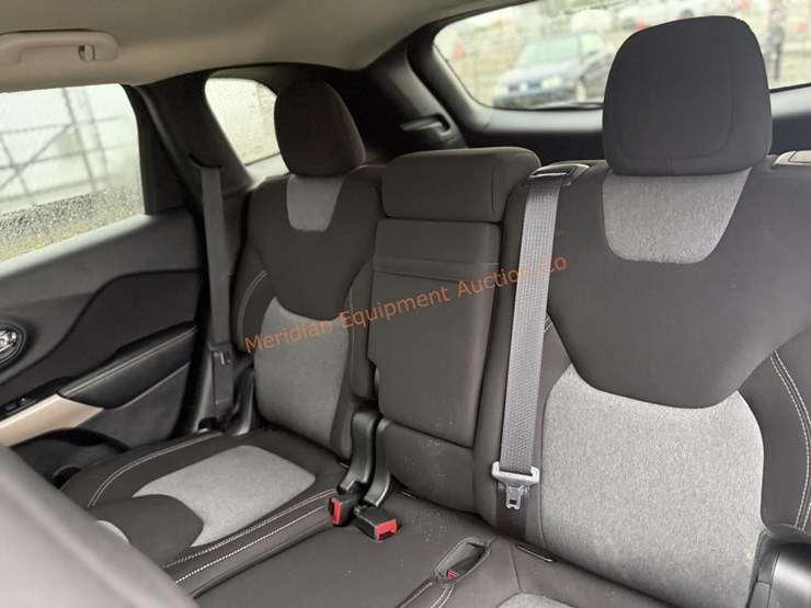 jeep-cherokee-image-37