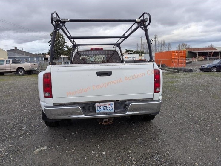 dodge-ram-3500-image-10