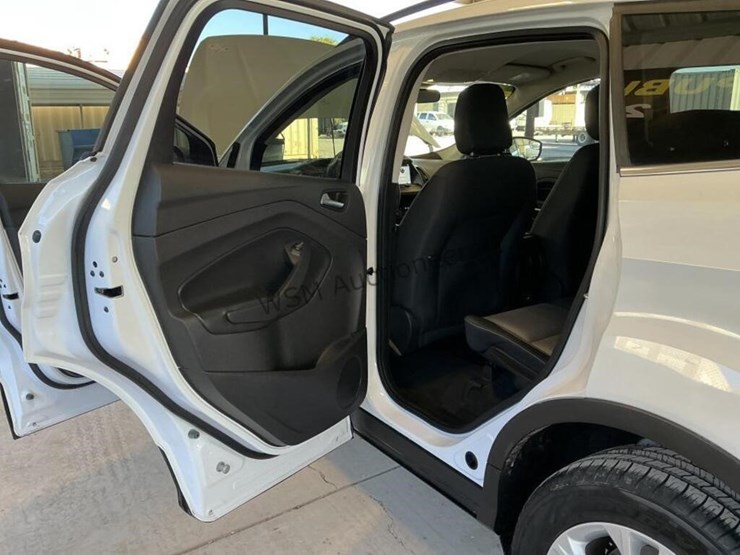 ford-escape-image-24