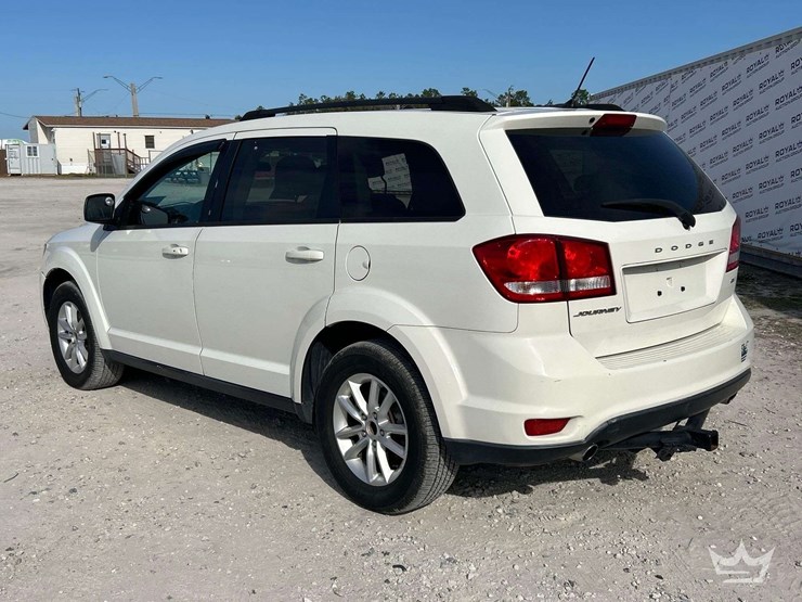 2014-dodge-journey-image-4