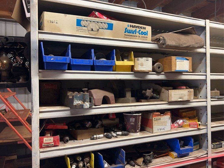 shelving-with-parts-image-10