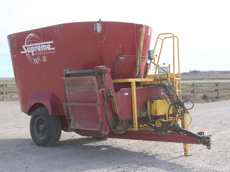 supreme-intl-700t-image-4