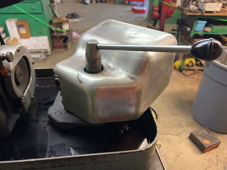 kwik-way-valve-grinder-with-cart-image-10