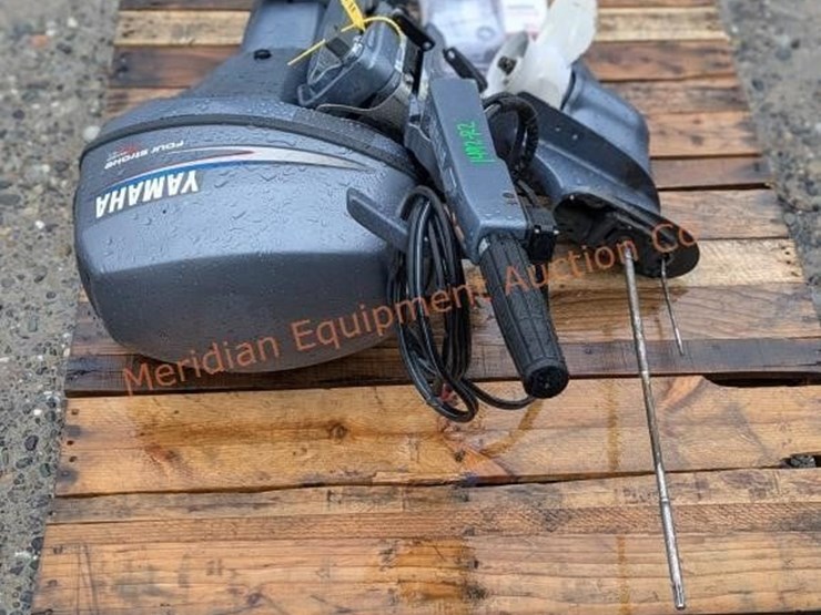 yamaha-4-stroke-boat-motor-image-3