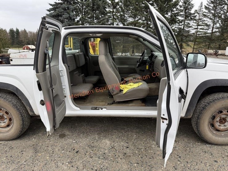 2004-chevrolet-colorado-image-19