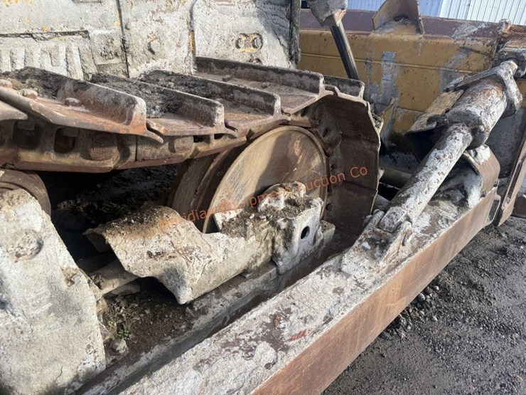 caterpillar-d7f-image-35
