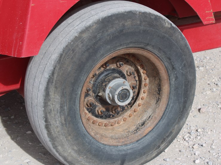 supreme-intl-700t-image-6