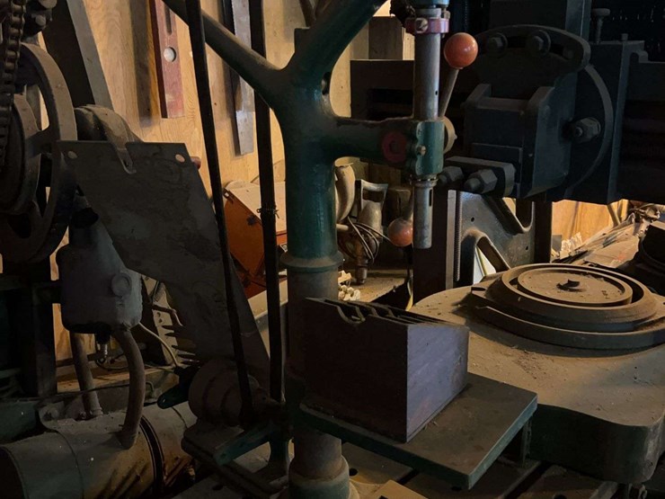 whitcomb-metal-planner-image-5