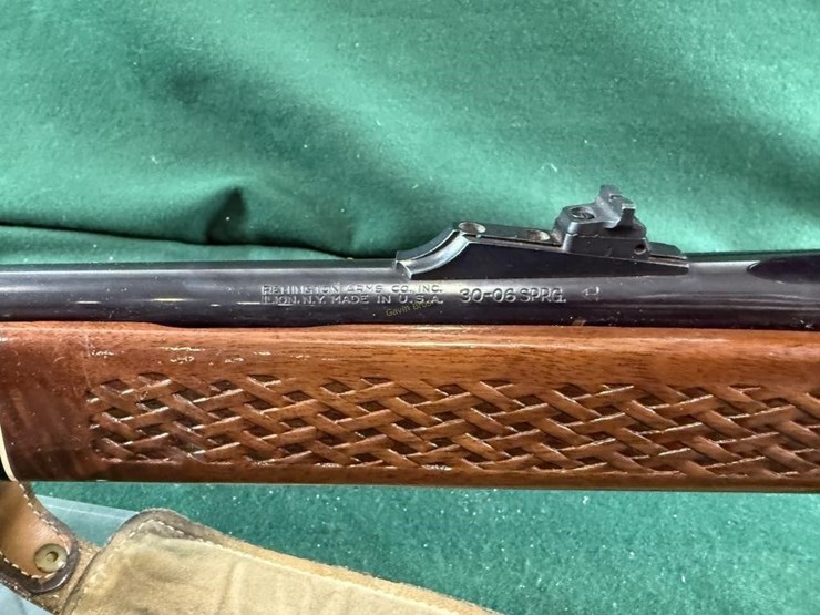 remington-woodsmaster-742-30-06sprg-rifle-image-12
