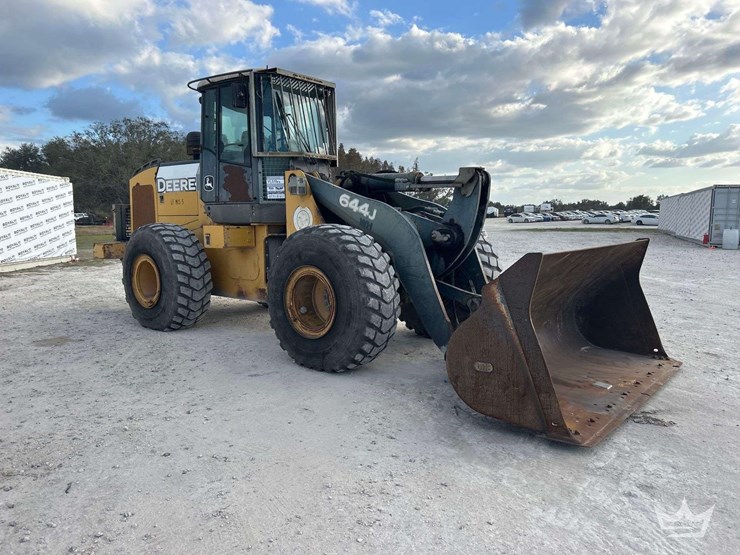 deere-644j-image-2