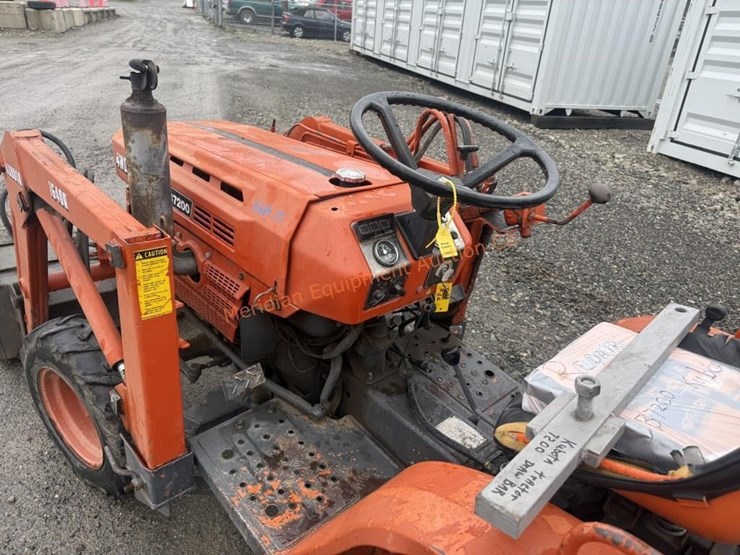 kubota-b7200-image-33