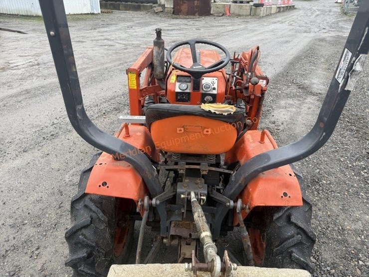 kubota-b7200-image-21