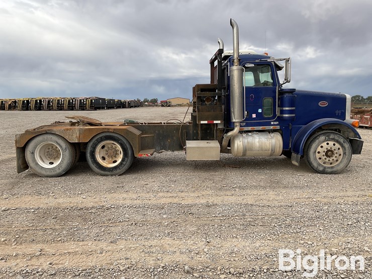 2007-peterbilt-378-image-4
