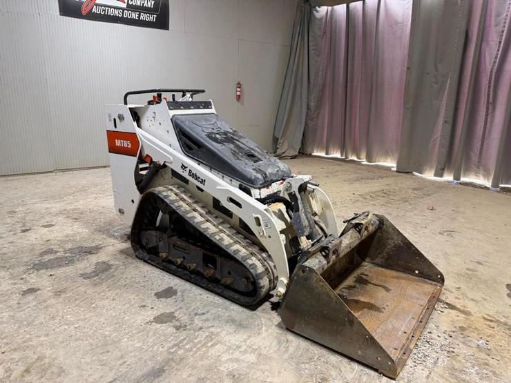 bobcat-mt85-image-7