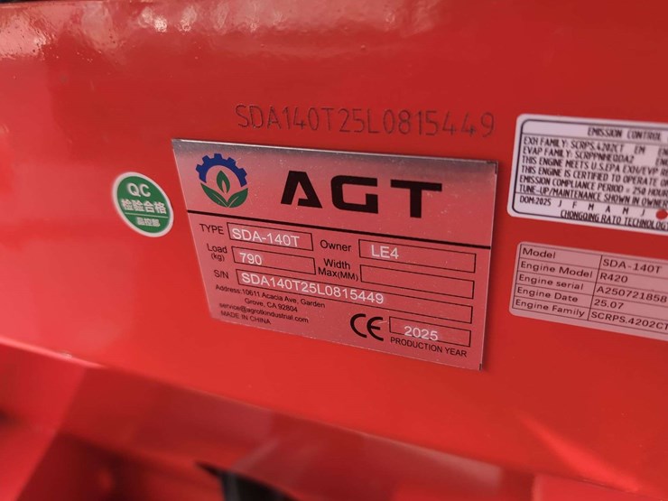 agt-gas-powered-mini-track-skid-steer-loader-sda-140t---red-image-6