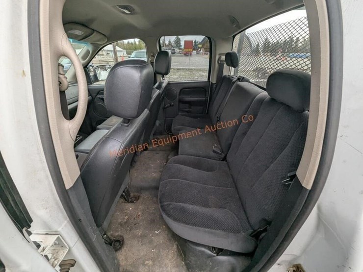 dodge-ram-3500-image-17