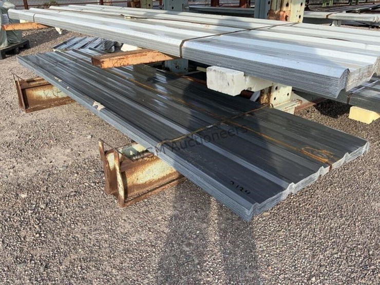 (70)-3ft-x-12ft-grey-metal-roof-panels-image-1