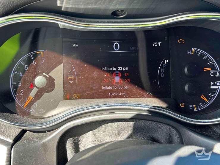 2019-jeep-grand-cherokee-image-14