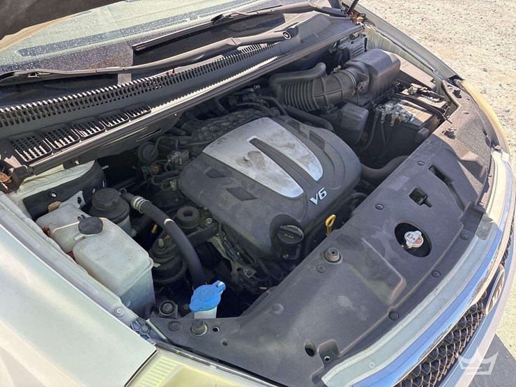 2014-kia-sedona-image-8