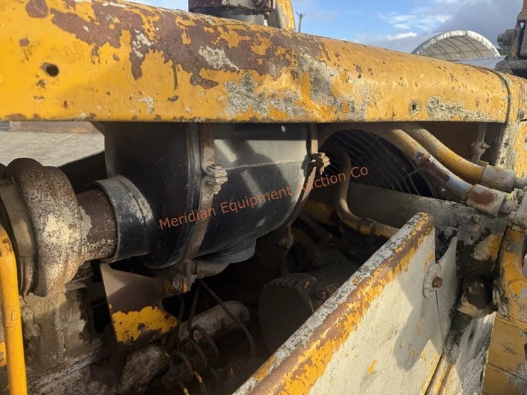 caterpillar-d7f-image-43