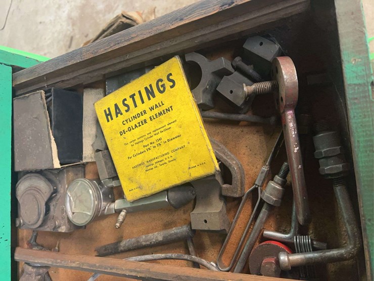 (2)-cabinets-with-contents-image-13