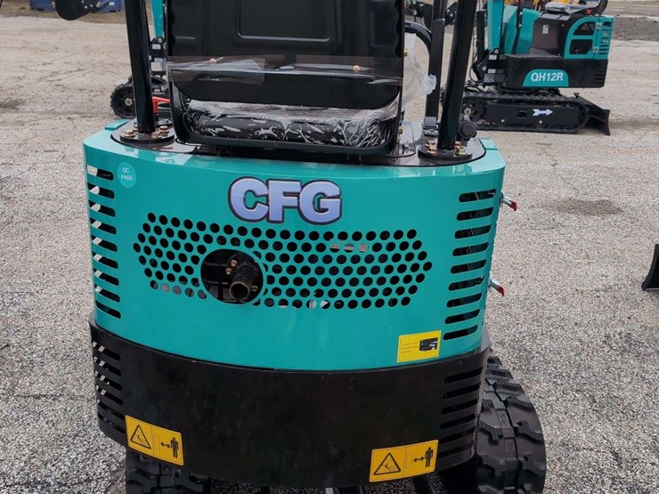cfg-industrial-mini-excavator---qh12r---green-image-7