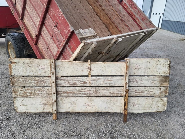 1970-international-loadstar-image-86