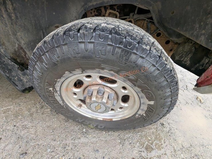 1997-chevrolet-gmt400-image-18