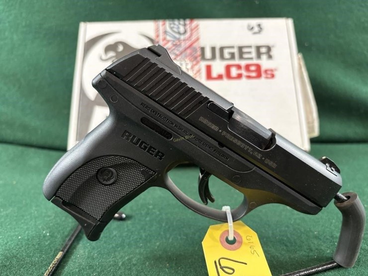 ruger-lc9s-9mm-luger-pistol-image-2