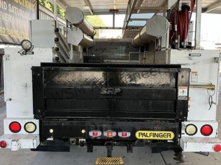 2014-ford-f550-image-6